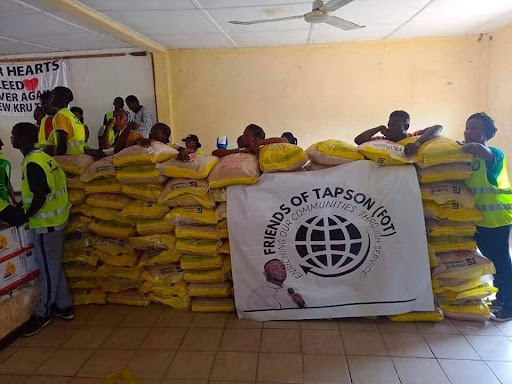 Distributing food packages to families